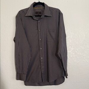 Banana Republic Men's Dark Checkered Shirt